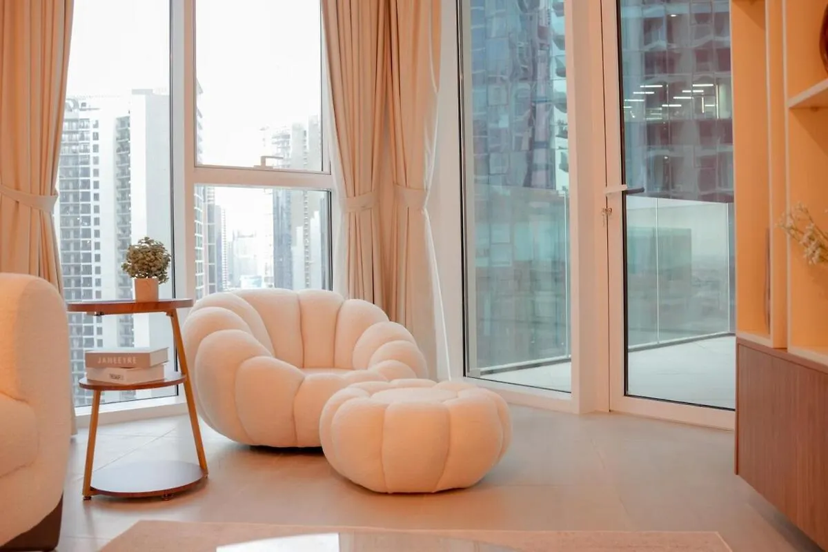아파트 Luxe Missoni Suite With Panoramic Dubai Views 아랍에미리트