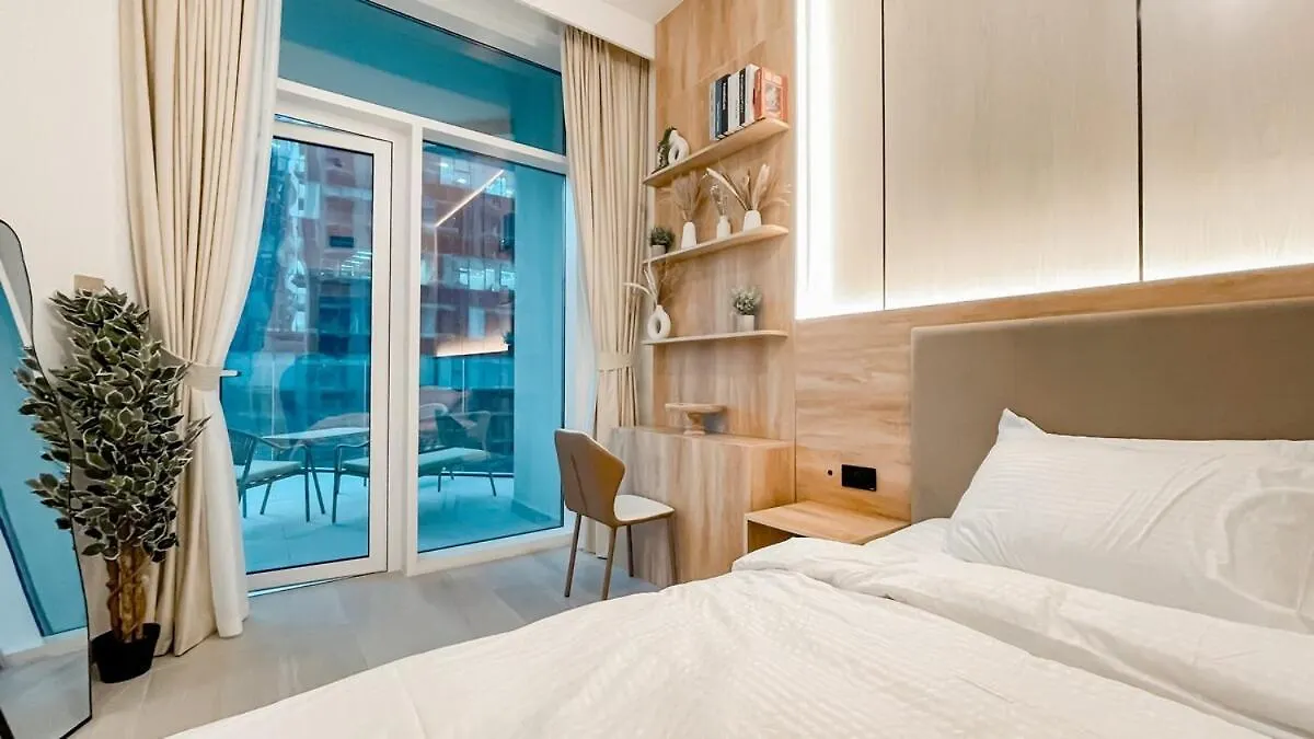 Luxe Missoni Suite With Panoramic Dubai Views