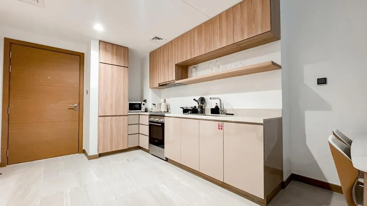 Luxe Missoni Suite With Panoramic Dubai Views 0*,  아랍에미리트